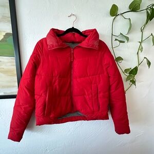 Abercrombie Cropped Red Puffer Jacket - XS, Warm & Water-Resistant